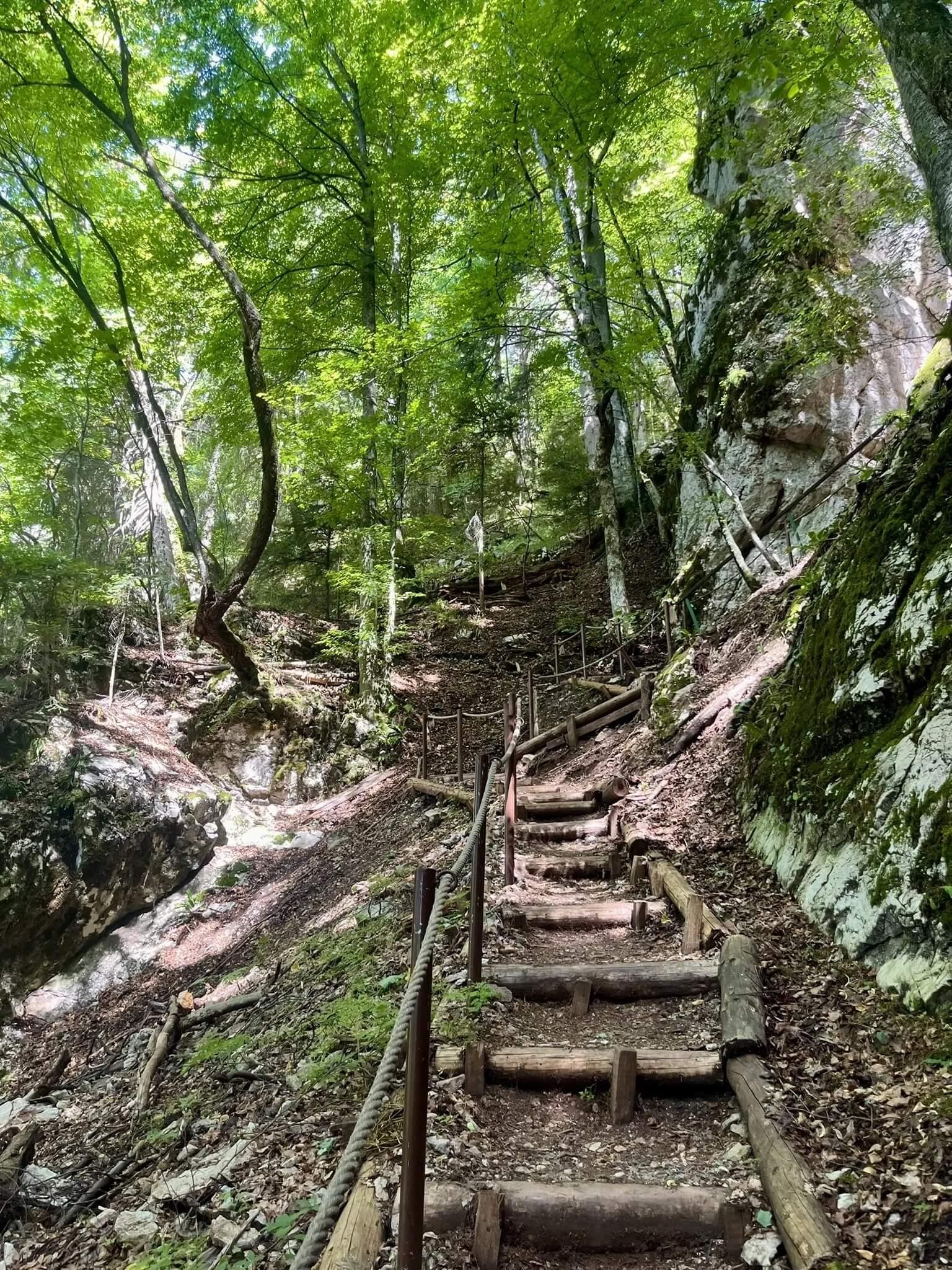 Skakavac Waterfall Hike photo 2