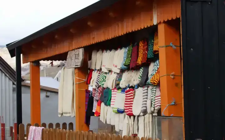 Hike and Traditional Bosnian Lunch Near Sarajevo